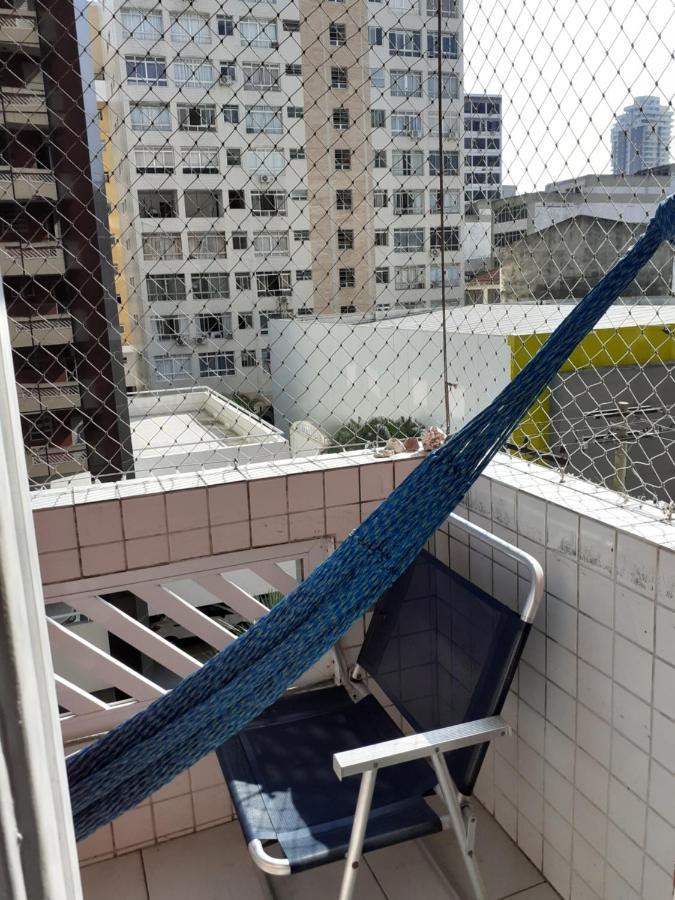 Apartamento Vento E Mar - 2 Quartos Com Sacada Na Quadra Da Praia Do Gonzaga Santos  Exteriér fotografie