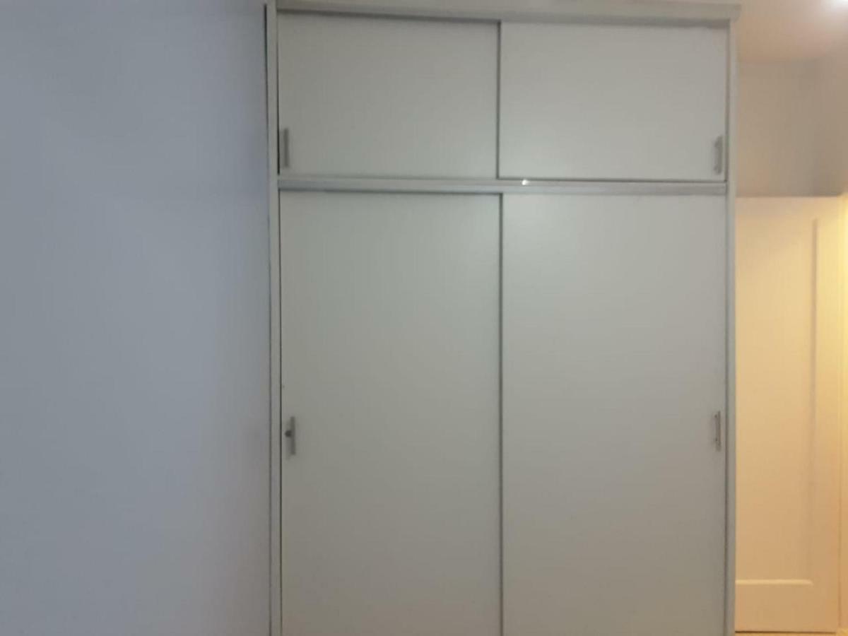 Apartamento Vento E Mar - 2 Quartos Com Sacada Na Quadra Da Praia Do Gonzaga Santos  Exteriér fotografie